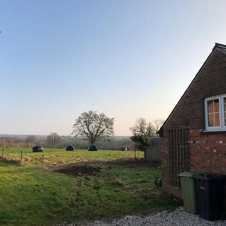 The Cowshed Apartman Salisbury Kültér fotó