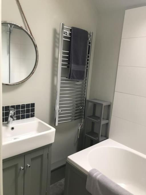 The Cowshed Apartman Salisbury Kültér fotó