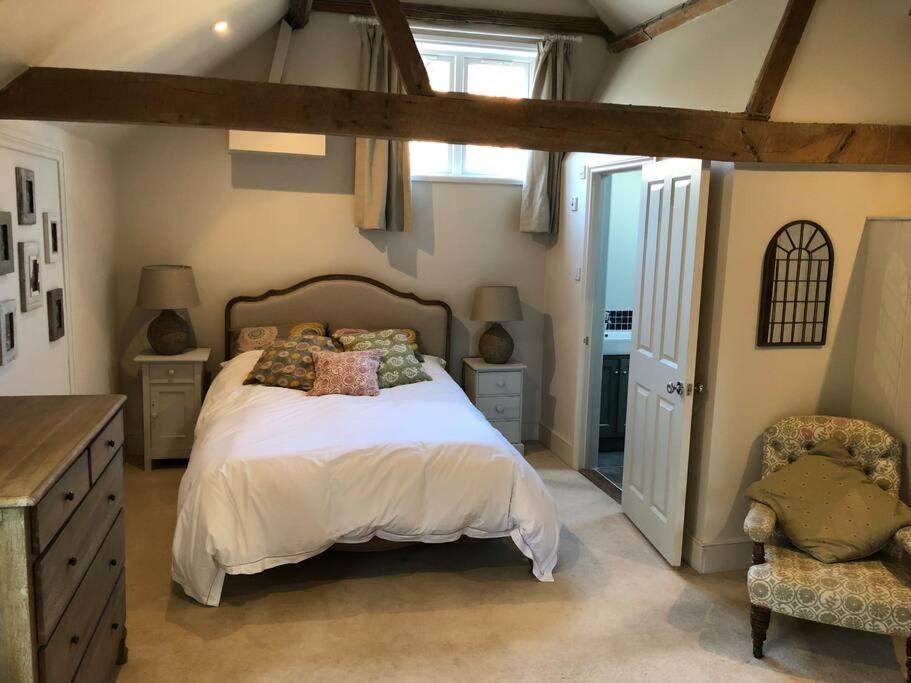 The Cowshed Apartman Salisbury Kültér fotó